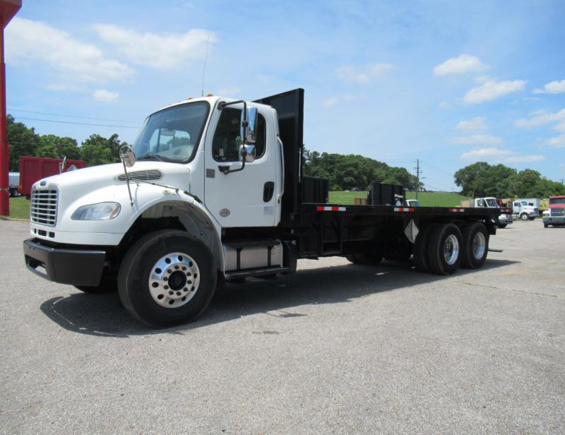 2017 Freightliner BUSINESS CLASS M2 106 6