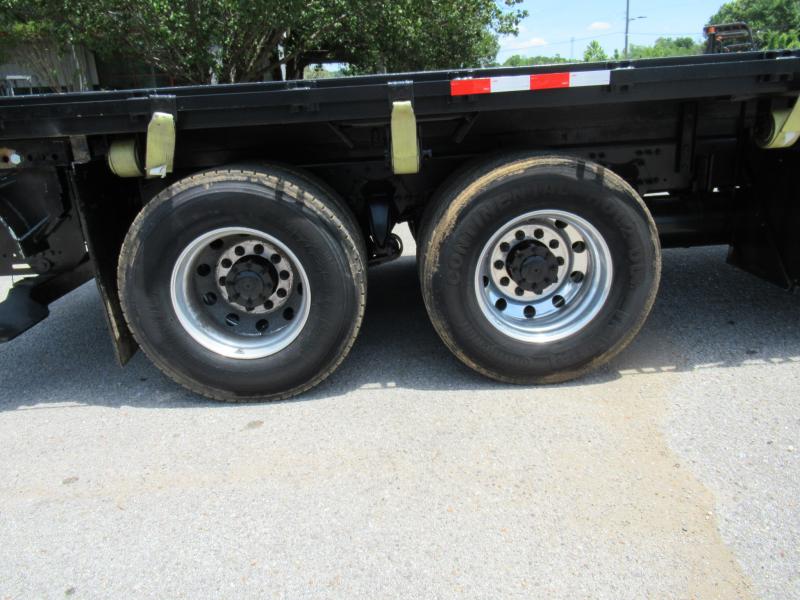 2017 Freightliner BUSINESS CLASS M2 106 14