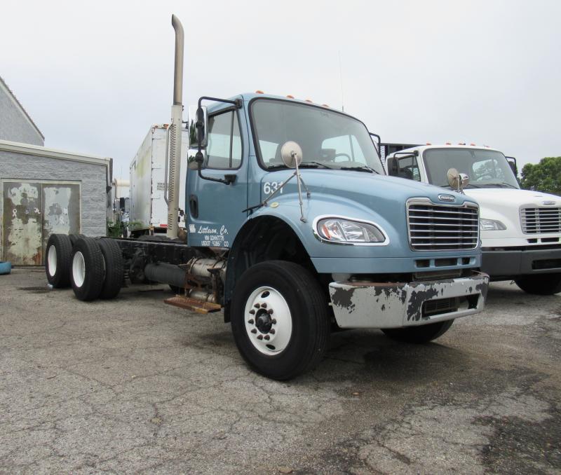 2016 Freightliner BUSINESS CLASS M2 106 3