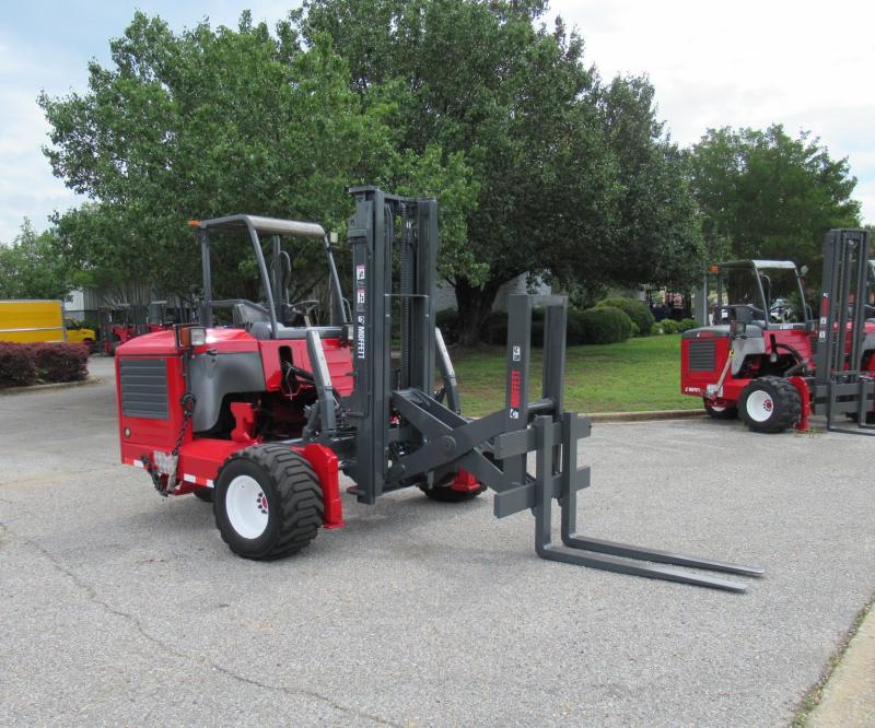 2016 Moffett M8 55.3P 1