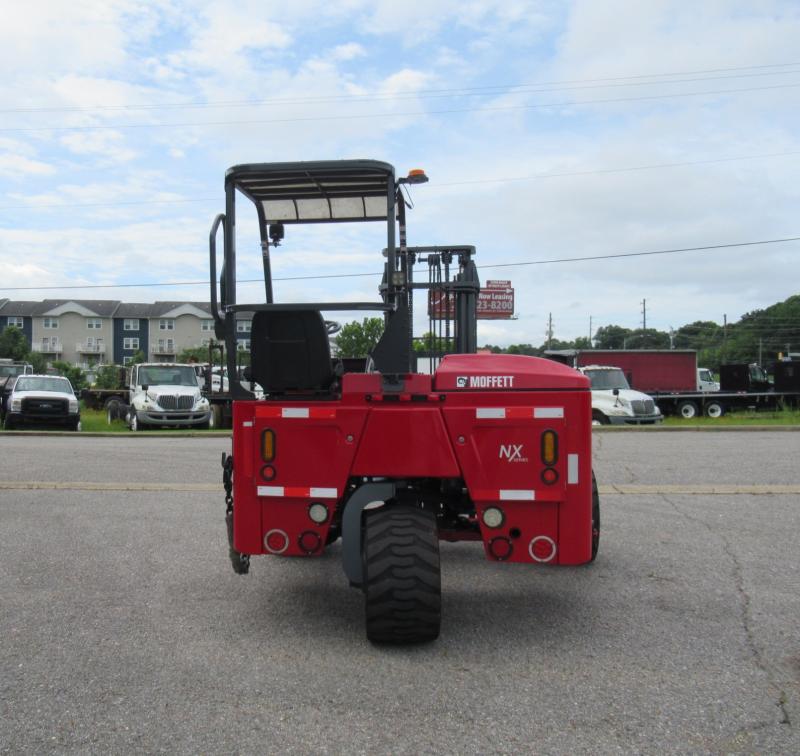 2016 Moffett M8 55.3P 3