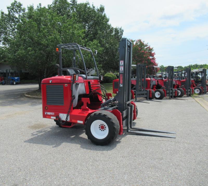 2016 Moffett M8 55.3 5