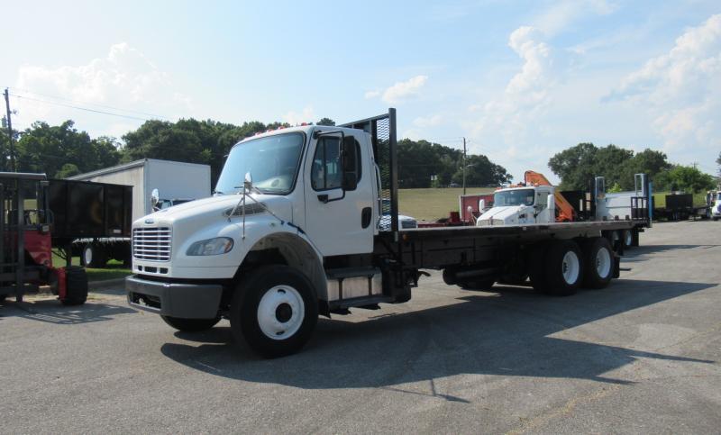 2014 Freightliner BUSINESS CLASS M2 106 7