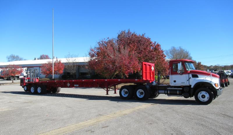 2007 Mack CV713 2