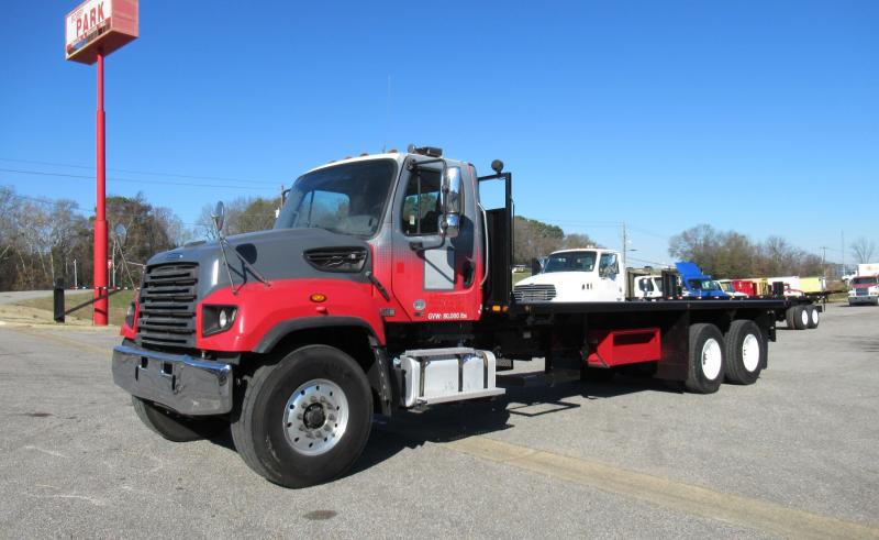 2014 Freightliner 114SD 3