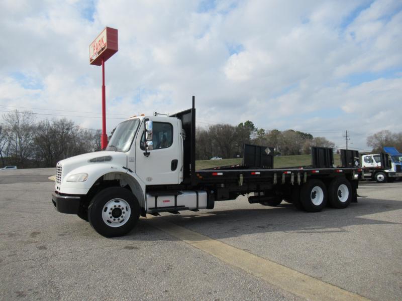 2017 Freightliner BUSINESS CLASS M2 106 4