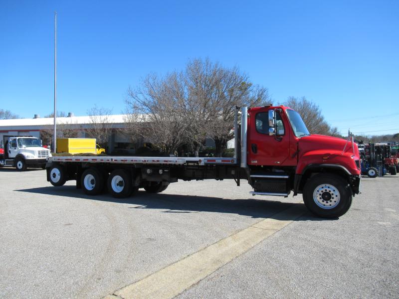 2014 Freightliner 114SD 3