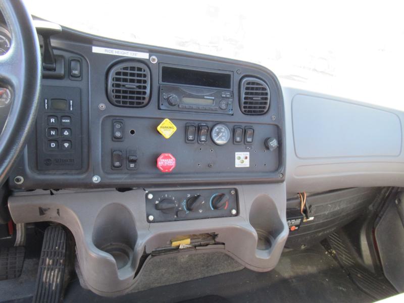 2014 Freightliner 114SD 10