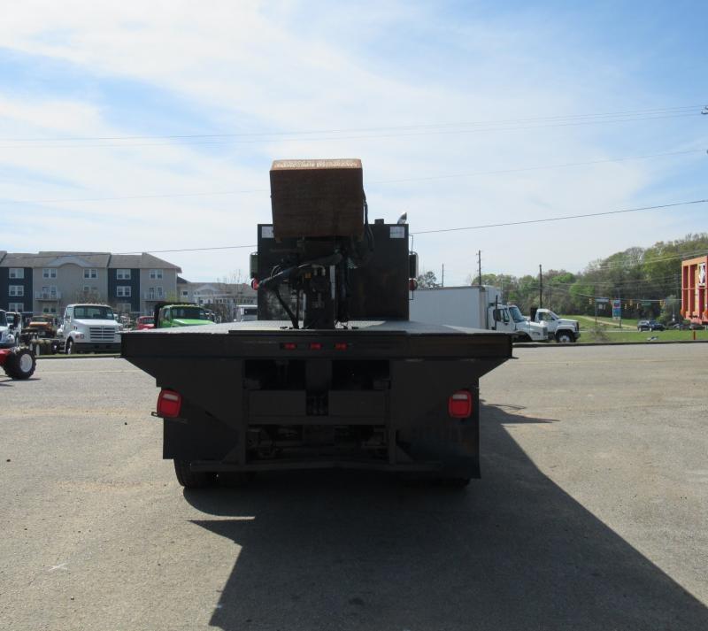2006 Mack CV713 4