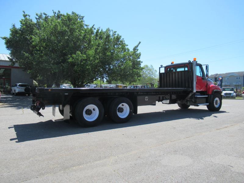 2015 Freightliner 114SD 8