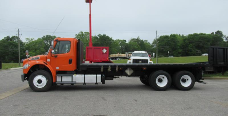 2016 Freightliner BUSINESS CLASS M2 106 7