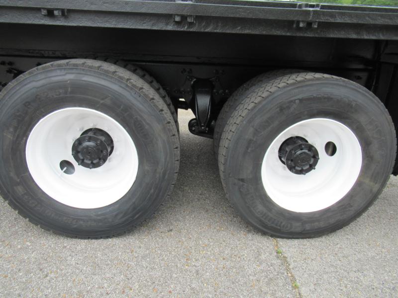 2016 Freightliner BUSINESS CLASS M2 106 12
