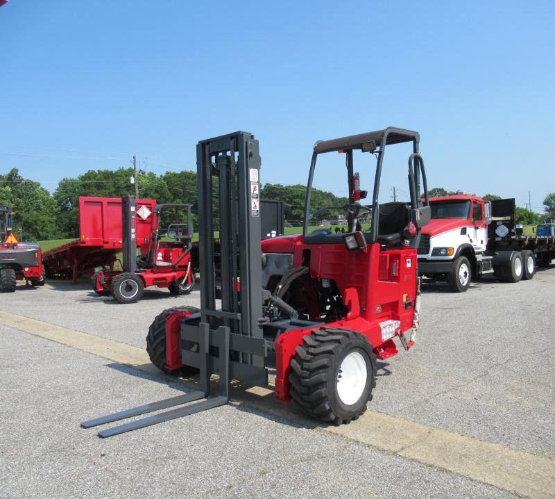 2011 Moffett M55 2