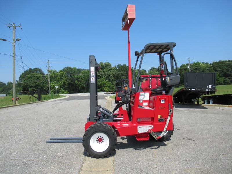 2011 Moffett M55 9