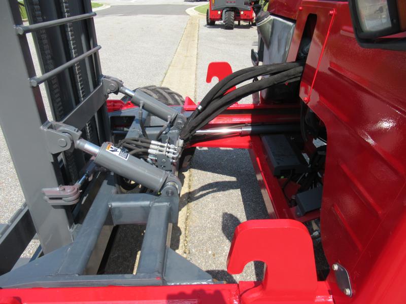 2011 Moffett M55 10