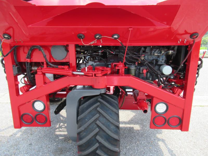 2002 Moffett M5500 15