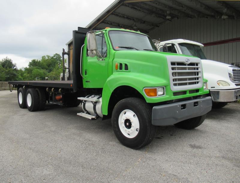 2007 Sterling LT9513 1