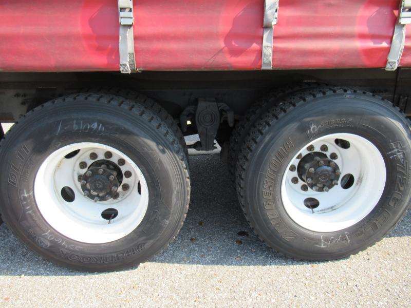 2017 Freightliner BUSINESS CLASS M2 106 16