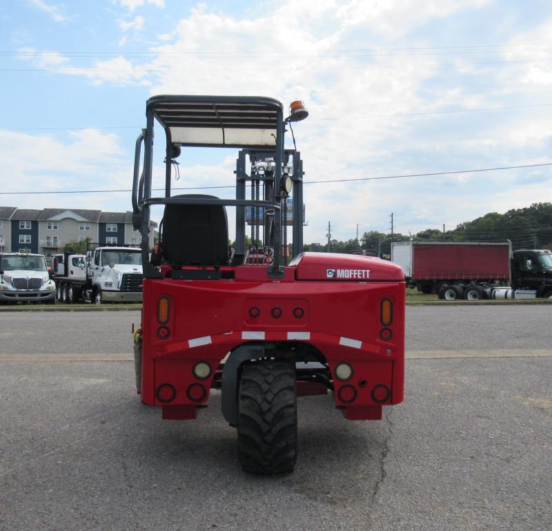 2007 Moffett M80BC 8