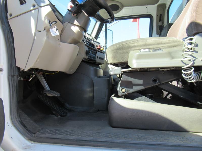 2003 Sterling LT9513 12