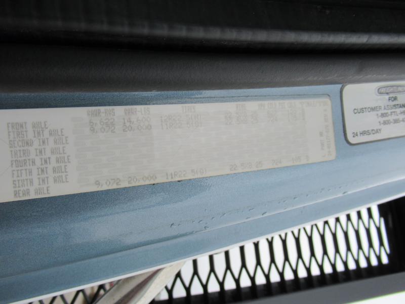 2016 Freightliner BUSINESS CLASS M2 106 18