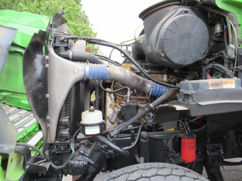 2007 Sterling LT9513 16