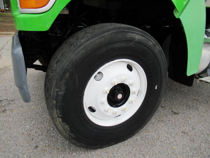 2007 Sterling LT9513 12