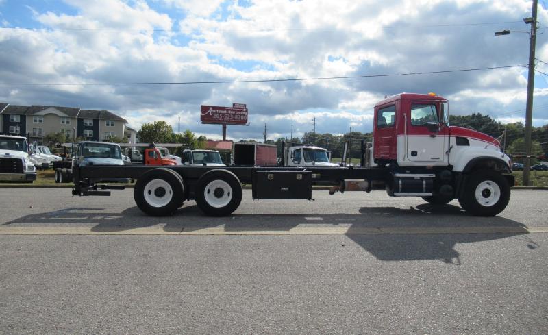 2007 Mack CV713 7