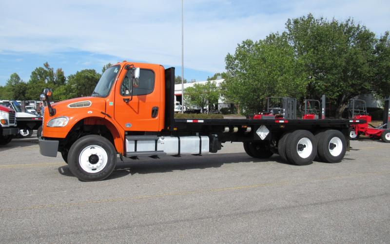 2016 Freightliner BUSINESS CLASS M2 106 2