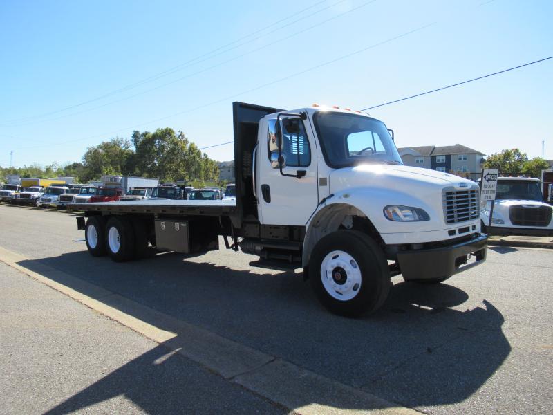 2019 Freightliner BUSINESS CLASS M2 106 10