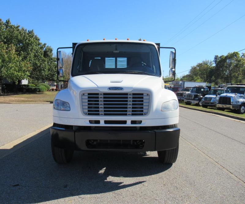2019 Freightliner BUSINESS CLASS M2 106 11