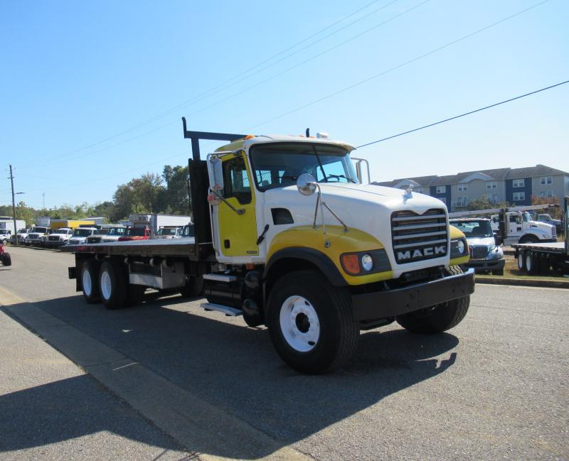 2005 Mack CV713 6