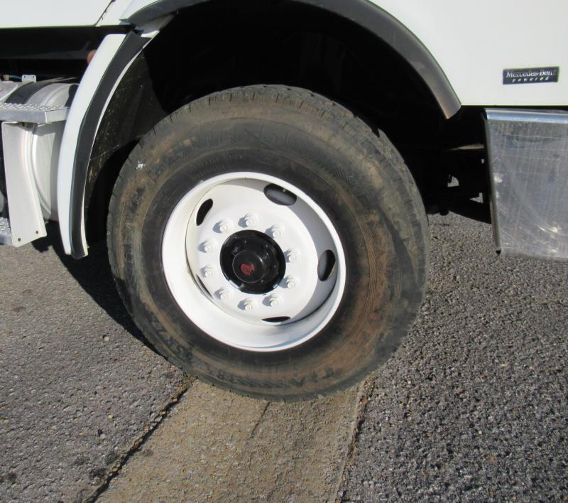 2005 Freightliner COLUMBIA 112 19