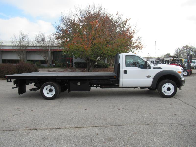 2014 Ford F550 6