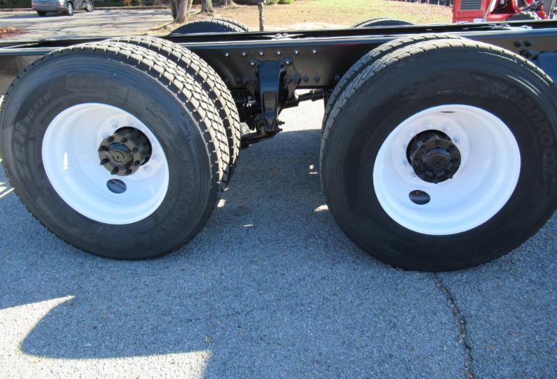 2016 Freightliner BUSINESS CLASS M2 106 15