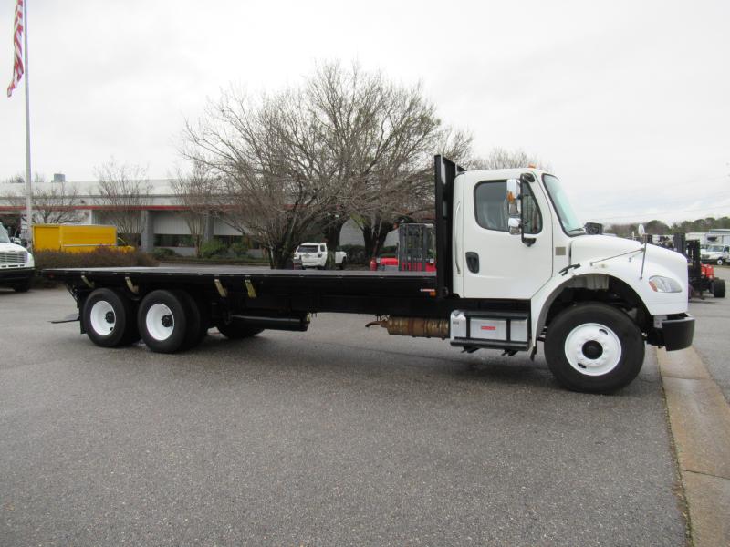 2018 Freightliner BUSINESS CLASS M2 106 2