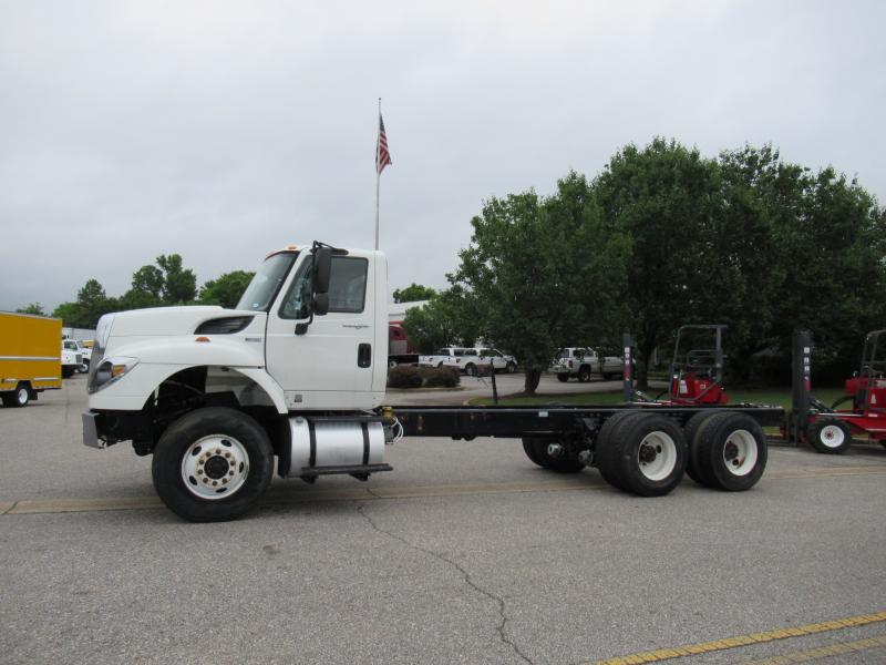 2012 International 7600 8