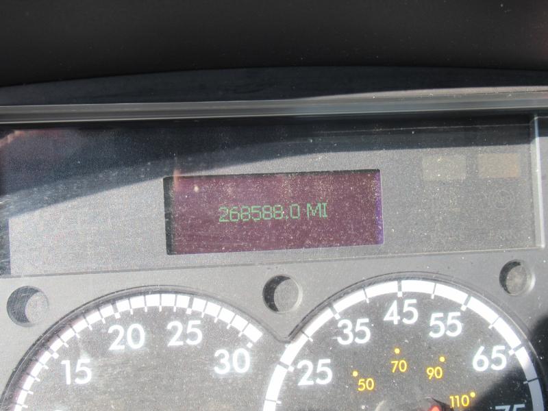 2016 Freightliner BUSINESS CLASS M2 106 12