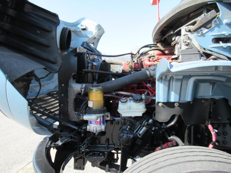 2017 Freightliner BUSINESS CLASS M2 106 13