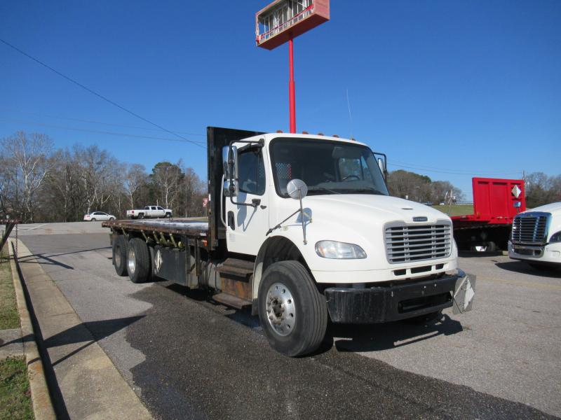 2017 Freightliner BUSINESS CLASS M2 106 3