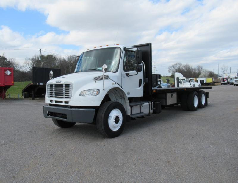 2016 Freightliner BUSINESS CLASS M2 106 2