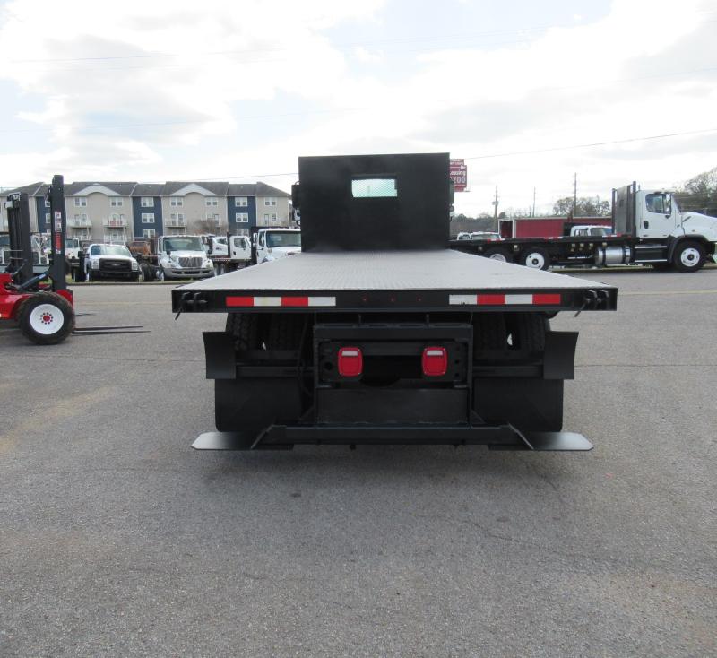 2016 Freightliner BUSINESS CLASS M2 106 9