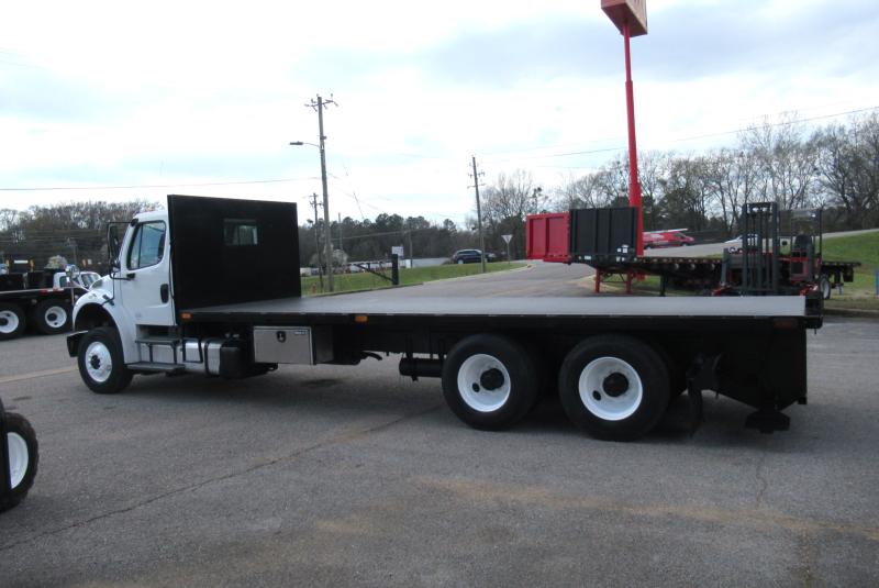 2016 Freightliner BUSINESS CLASS M2 106 11