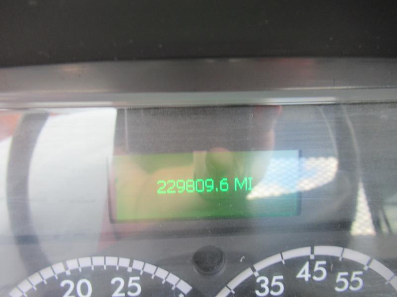 2016 Freightliner BUSINESS CLASS M2 106 16