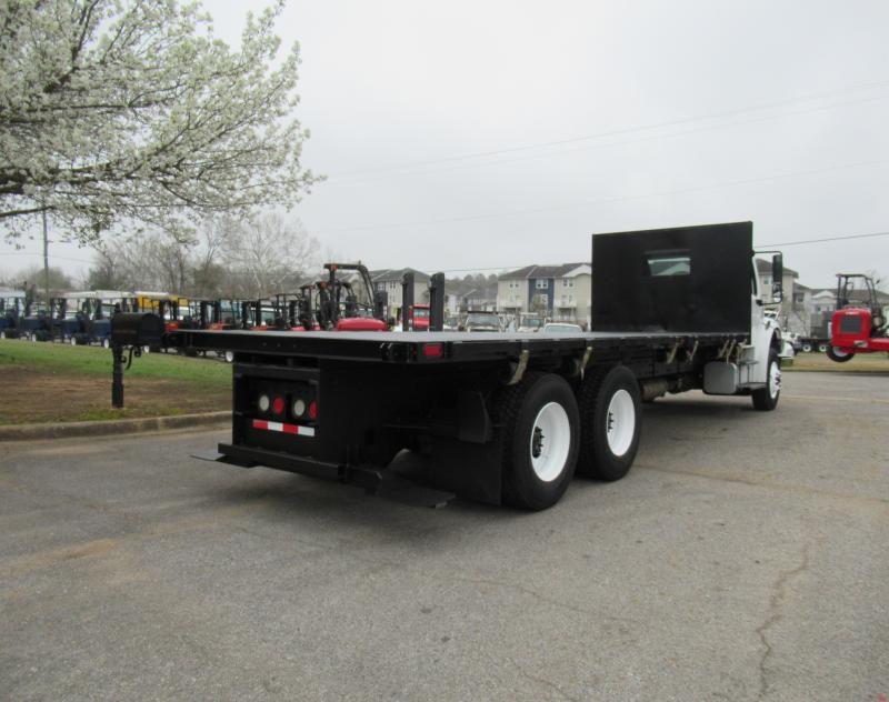 2015 Freightliner BUSINESS CLASS M2 106 5