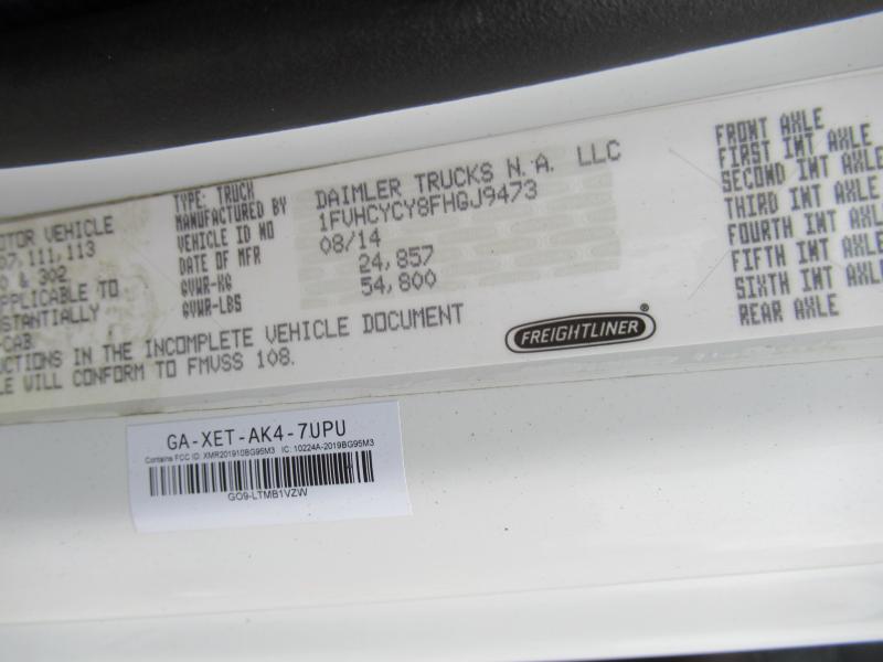 2015 Freightliner BUSINESS CLASS M2 106 19