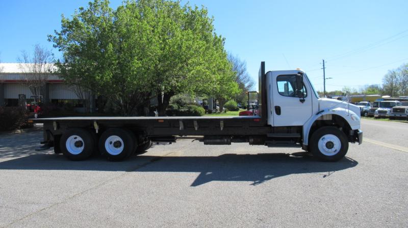 2017 Freightliner BUSINESS CLASS M2 106 4