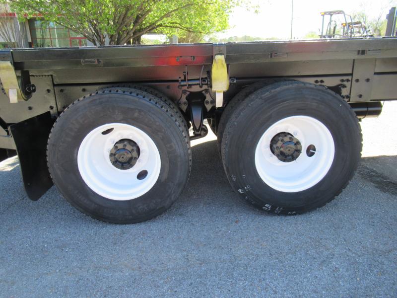 2017 Freightliner BUSINESS CLASS M2 106 15