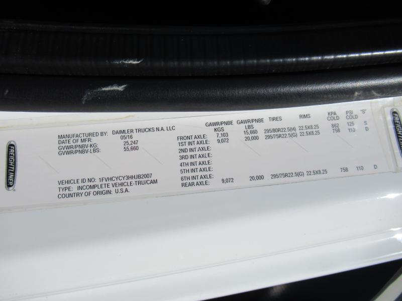 2017 Freightliner BUSINESS CLASS M2 106 19