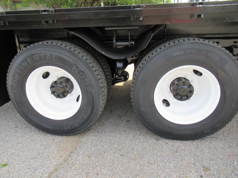 2017 Freightliner BUSINESS CLASS M2 112 14